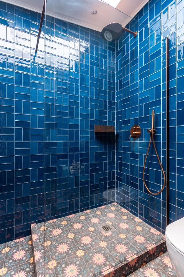 The Blue Nature Suite Downtown Montmartre Paris Eksteriør bilde